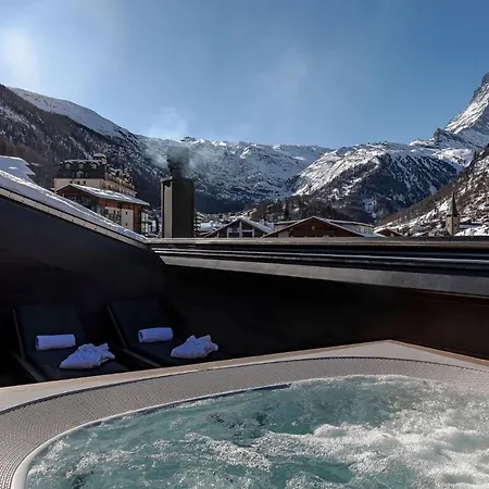 Hotell Zermama 4*